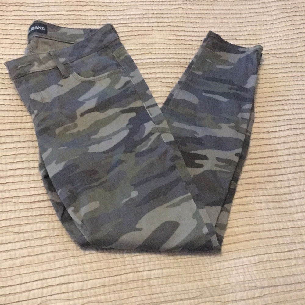 Express Army Print Pants